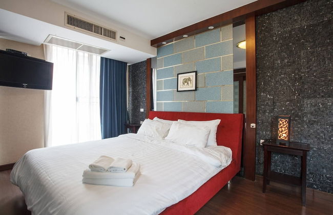 4C - 2 Bedroom Downtown Apartment With Shared Pool - Photo 4