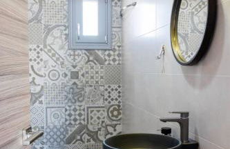 Marilena Natural Stone House, By Hellocrete - Foto 24