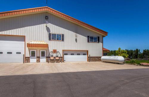 Modern Deadwood Apt with Mountain Views and Grill! - Foto 24