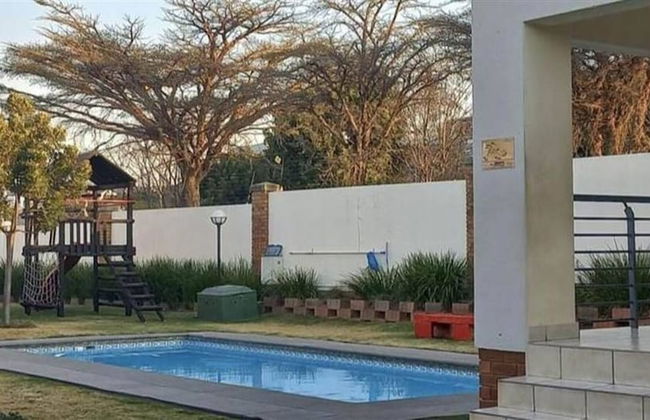 Intimate Home Away From Home - Foto 13