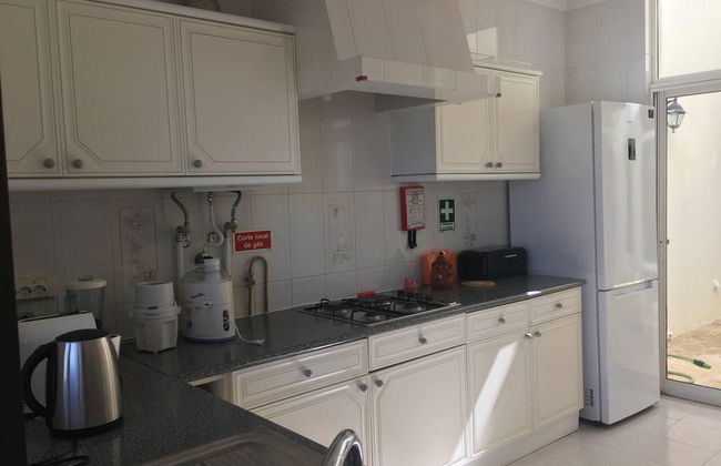 Beautiful Villa in Praia da Salema max 6 People - Foto 11