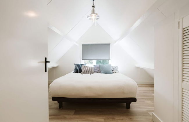 Modern Holiday Home With Spacious Garden and Terrace Suitable for 5 People - Foto 4