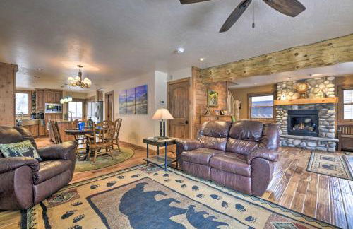 Updated Mtn Home with Deck on Uncompahgre River - Foto 1