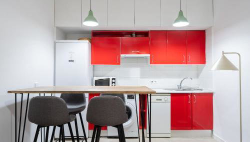 Steps to Gran Via Stylish 1BR in Chueca Alquiler Temporal - Foto 4
