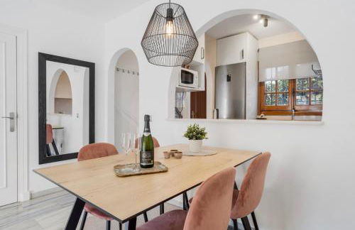 La Campana apt with pool by Costarentals - Ref 60 - Photo 16