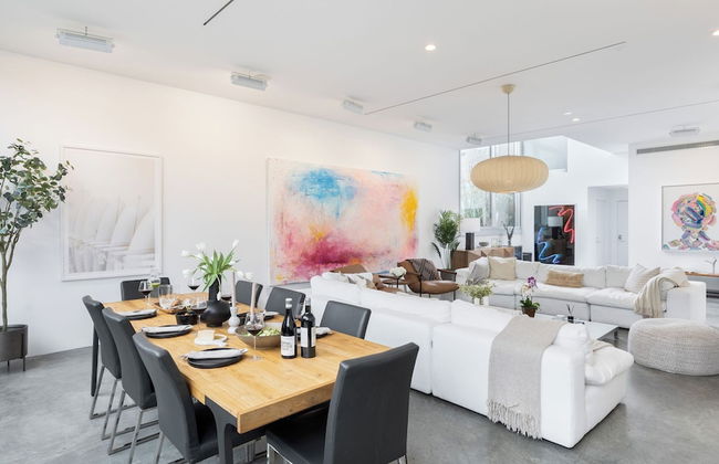 Venice View by Avantstay Walk to Venice Beach Rooftop, Ice Bath, Luxe Design - Photo 11