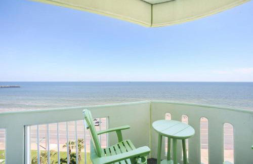 Oceanside Escape with 3 Bedrooms Spectacular Ocean View and Pool - Foto 2
