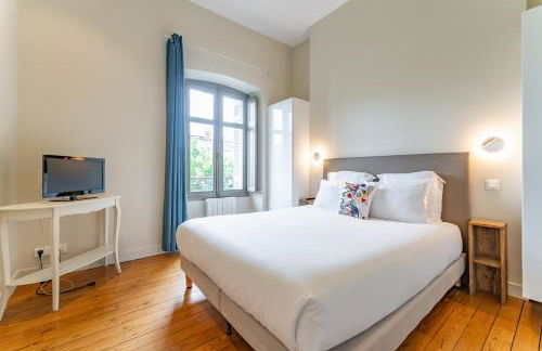 Magnifiques et lumineux Appartement de charme aux Quinconces ideal pour 4 ou 6 personnes - Foto 24