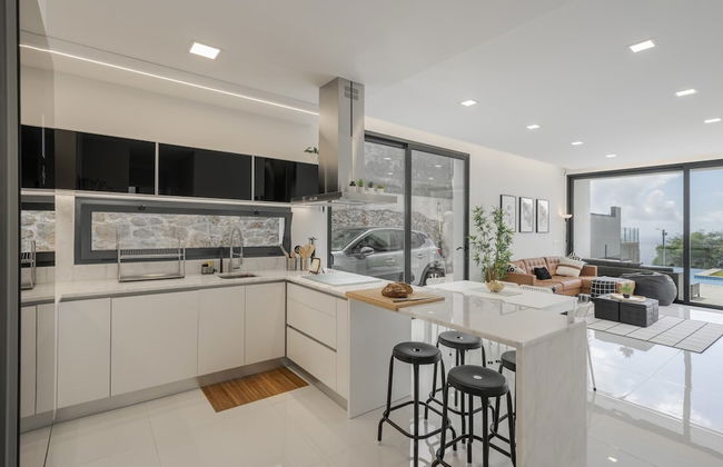 House With Pool and sea View, Pearl of Calheta - Foto 14