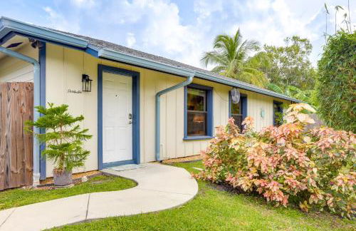 Jupiter Cottage with Patio, Gas Grill and Fire Pit! - Photo 24