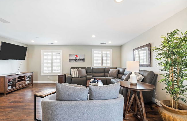 Breathtaking Meadows by Avantstay Temecula Group Retreat Pool, Pickleball, Firepit, Hot Tub - Foto 13