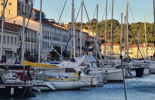 Castellane : T2 spacieux - Vue Port - WIFI - Foto 10