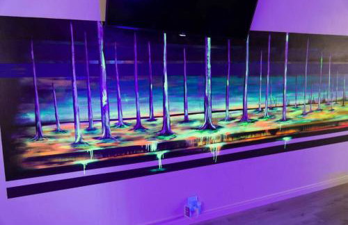 Artful Retreat - King Bed, Work Desk, WIFI, Unique Murals, Perfect for Business Travelers, Downtown & Near Universal Studios - Foto 20