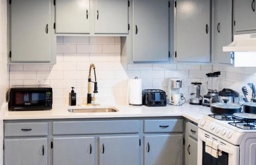 Spacious 2-Bedroom Apartment NYC-10 mins away - Foto 8