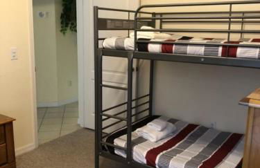 Family Fun Vacation Home 4 Bedroom Villa by RedAwning - Foto 34