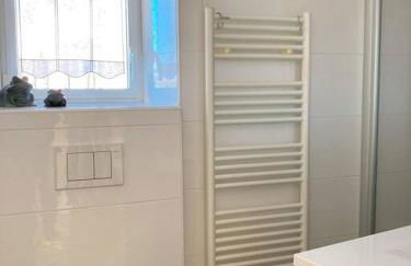 KER MAJA : Charmante Maison 1930 * Jardin * 2 vélos * WIFI - Foto 22