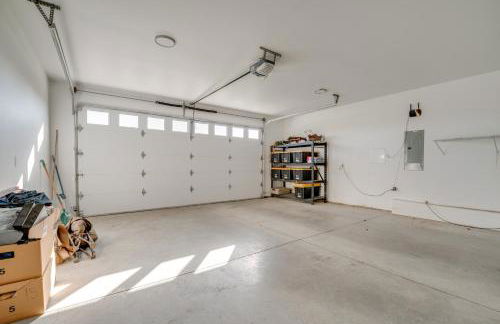 Walk to Moses Lake! Family Home with Fenced Yard - Foto 26