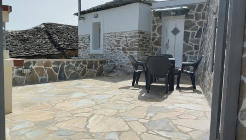 Tsonos Home - Photo 2