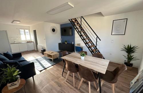 Résidence privée avec parking sécurisé - 9 personnes, 6 lits, 2 logements - Photo 14