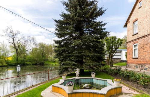 Family-Friendly Home with Garden - Foto 17