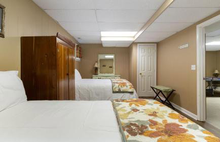 Deck w/ Forest Views, Ping Pong Blue Ridge Mtn Escape Ash Vale by Avantstay - Foto 54