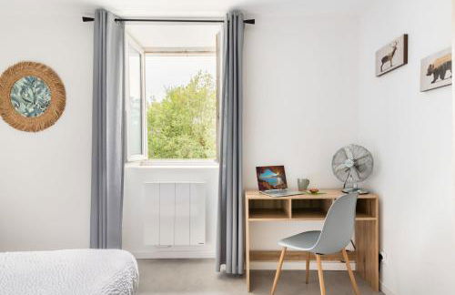 Appartement sous combles - vieille batisse proche centre ville - Foto 9