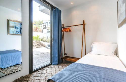 Tranquil large 6 bedroom family Villa sleeps 20 near sitges - Photo 24