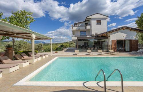 Villa Santoro ai TRE Ulivi con Piscina Privata - Foto 1