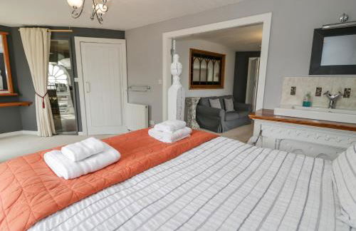 Capel Mawr - Photo 27