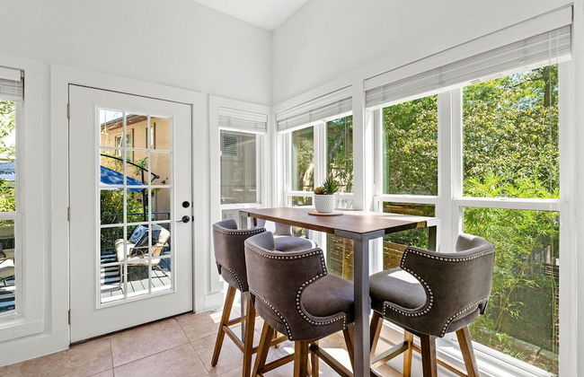 Style & Serenity - Steps Away From South Congress - Foto 9