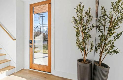 Hot Tub Poker Pool Table & Rooftop City MLS View - Foto 79