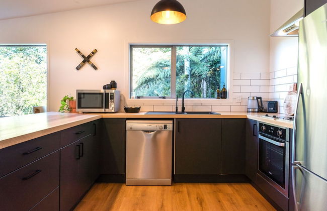 Family Friendly Home with Tree Top Vista - Foto 10