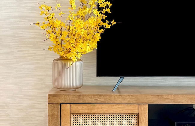 Spectacular 1BR Community View - Photo 11