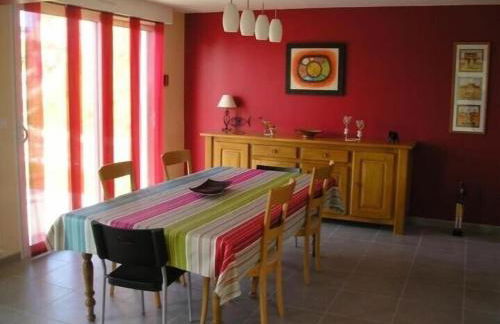 Reposant, Calme, Vue Mer imprenable à 2 m de l'eau, Petit Port Typique Breton - Foto 15