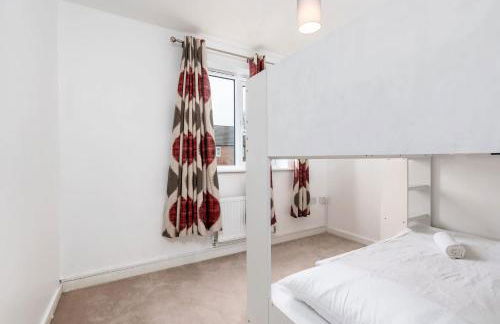 Charming 3 Bedroom Home with Garden near Doncaster - Foto 23