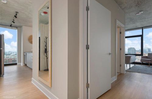 Sage Modern Apartments Near Union Park in West Loop - Photo 59