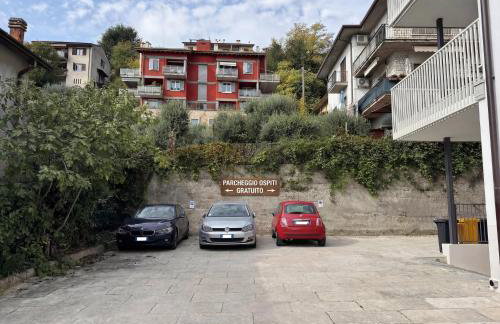 Residence Casa Palmira - Modern Apartments near Neɡrar Hospital - Valpolicella - Foto 31