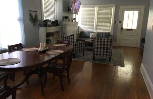 Perfectly Modern Craftsman- close to everything! - Photo 58