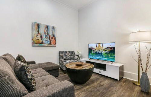 1 and 2 BR Private Condos Steps Away From French Quarter - Foto 16