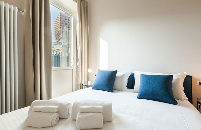 easyhomes - Duomo Suites & Apartments - Photo 2