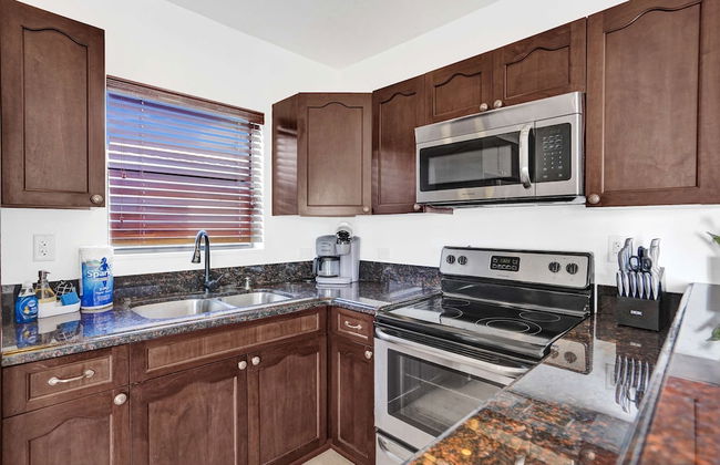 New Waves on Walnut 1 - Photo 18