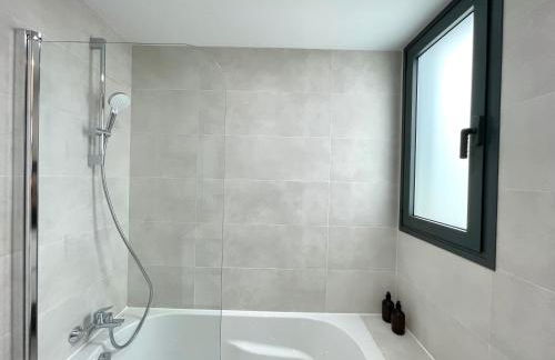 Beach Paradise 2 Bedrooms - Photo 28