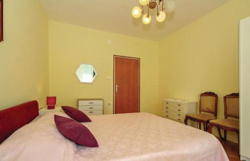 Beautiful Apartment In Umag With Wifi - Foto 17