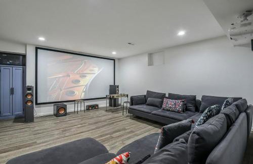 Dulles Luxury Movie Theater, Grill, Gazebo - Foto 1