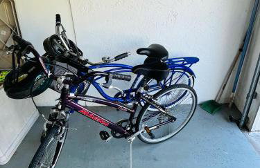 Piccadilly Beach House - Beautiful Updated Home, Private Pool, Minutes from Downtown 5th Ave & Beaches!!! - Foto 48