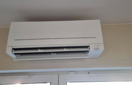 Apartament w Centrum Luksusowy, Klimatyzacja, Full Opcja, Zameldowanie 24h, Duży Parking, Balkon, PlayStation 5, Ekspres, Netflix, Winda, FV, Nowy Budynek - Foto 6