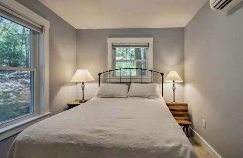 Lakefront Meredith Home: Private Beach & Fire Pit! - Foto 13