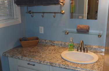 The Cub Hill Chalet - Private Lakefront with Spa! - Foto 36