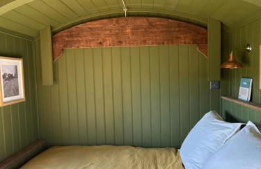 'Russet' Hut on fruit farm - Foto 10