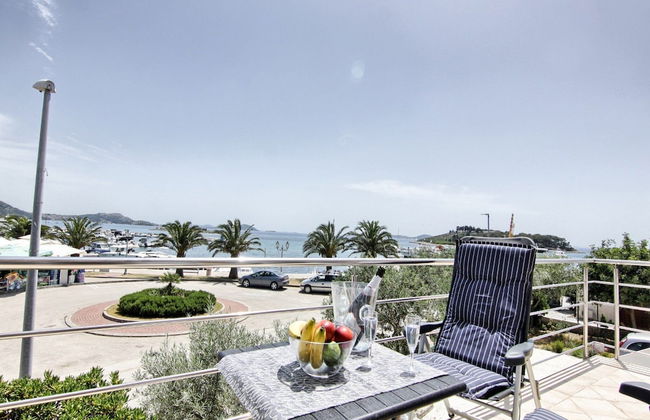 Apartments Victoria - Photo 26